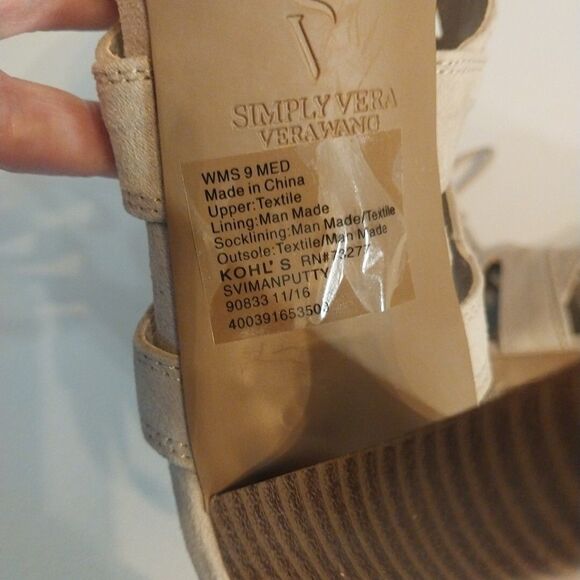 Simply Vera Wang Women’s Sviman Heels Sz 9M Taupe Strappy Faux Suede Open Toe - Picture 9 of 10